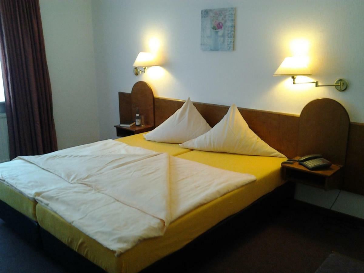 Heidehotel Herrenbruecke Faßberg Екстериор снимка